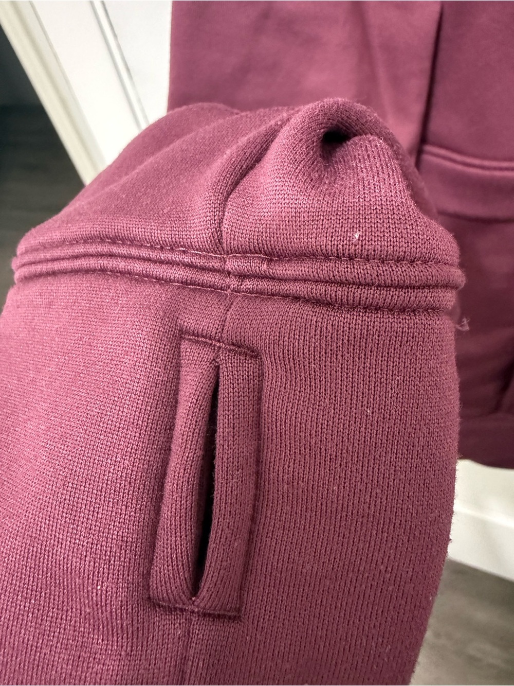 Under Armour Hooded Zip Pullover Sweatshirt. Sz M - Picture 4 of 7